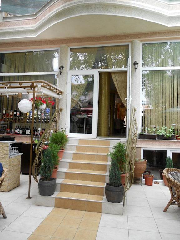 Gala-Garden Hotel Bitola Exterior photo